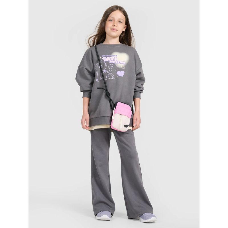 Oversized sweatshirt without a hood for girls 4F 4FJRAW25TSWSF2438-22S pulóver