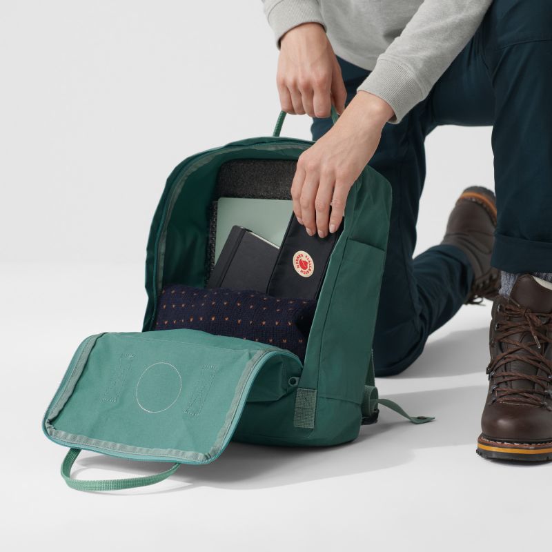 Fjällräven Kånken Frost backpack zöld hátizsák F23510-664