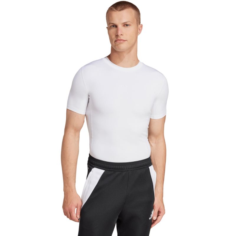 adidas Men's Techfit Short Sleeve Tee white JP4675 Ruházat
