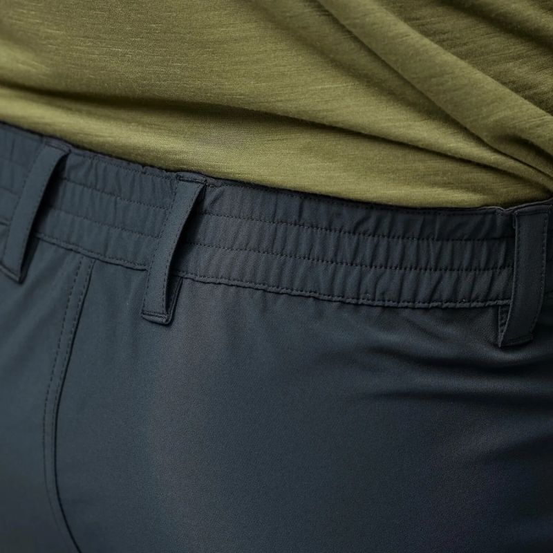 Fjällräven Abisko Trail Stretch Shorts M F12200165-555 Nadrág