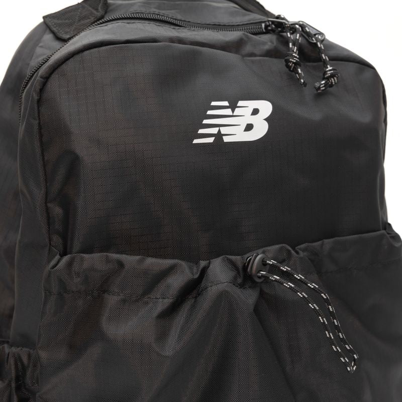New Balance Essential Backpack BK LAB51900BK Hátizsák