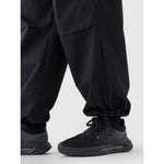 Women's casual oversize parachute 4F 4FRSS24TTROF1330-20S nadrág