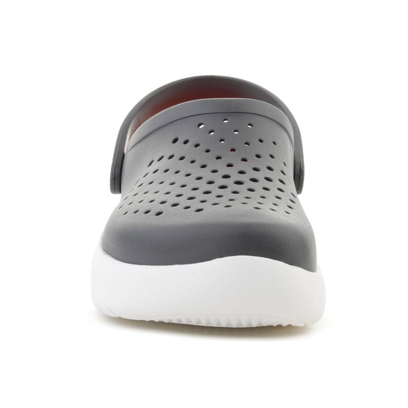 InMotion Clog papucs