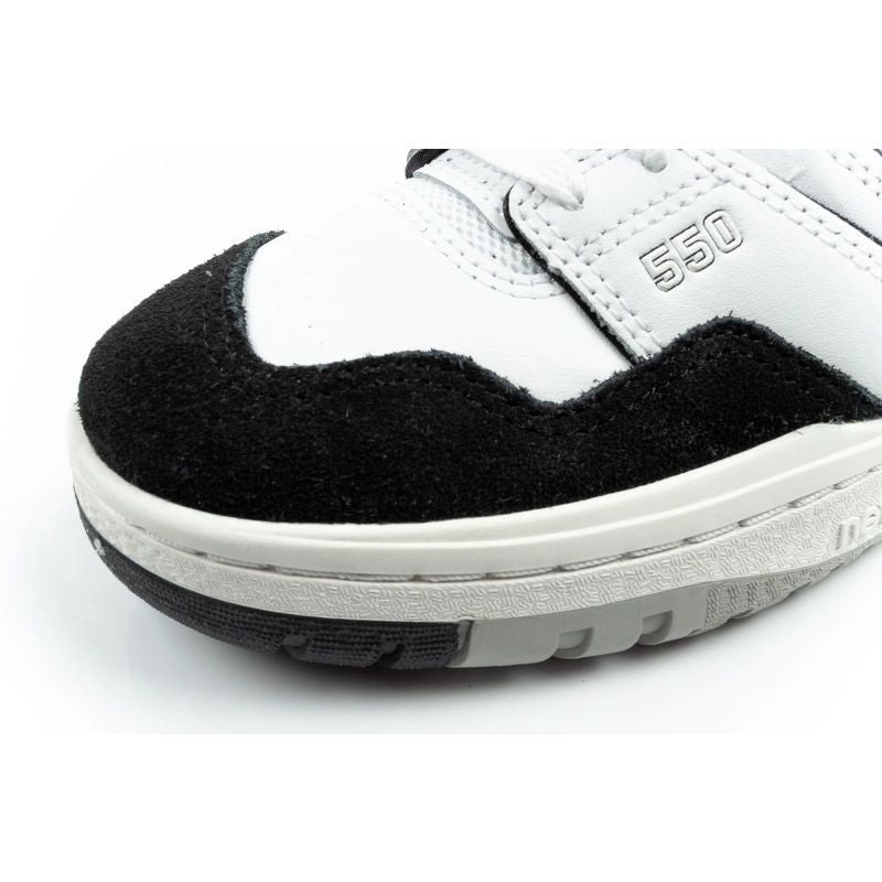 New Balance 550 youth sports sneakers leather fashionable black white fekete utcai cipő