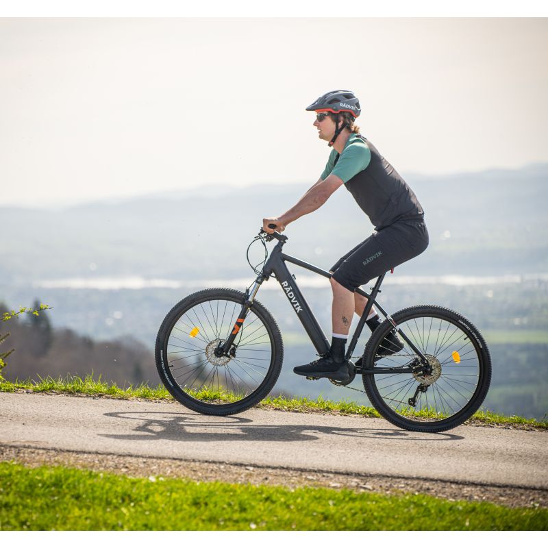Radvik Xray Gts fekete shorts, pants
