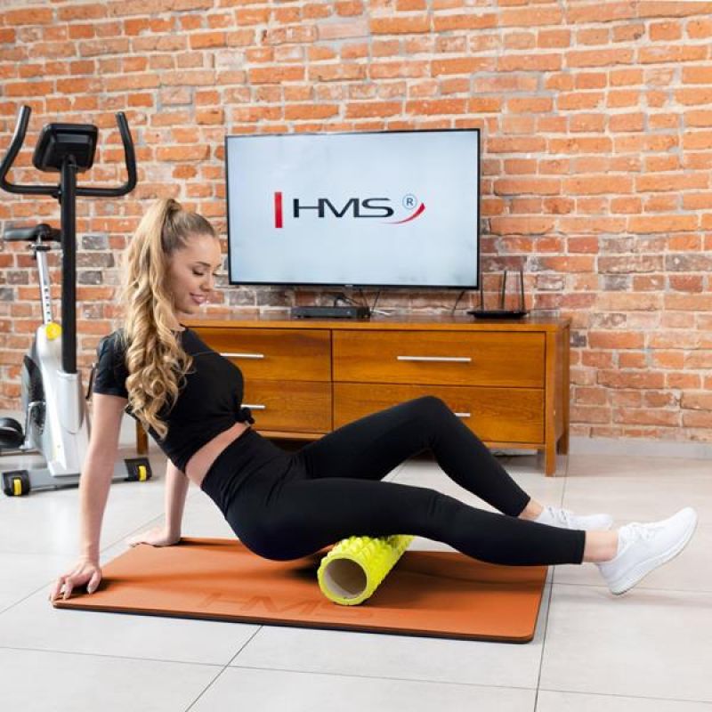 HMS Premium MFK01 Orange-Black Club Fitness Mat with Holes narancssárga póló 17-44-272