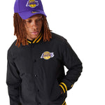 New Era NBA Los Angeles Lakers Script Bomber - fekete dzseki