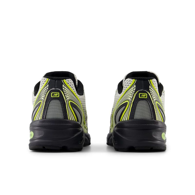 New Balance U740FR2 sports shoes cipő