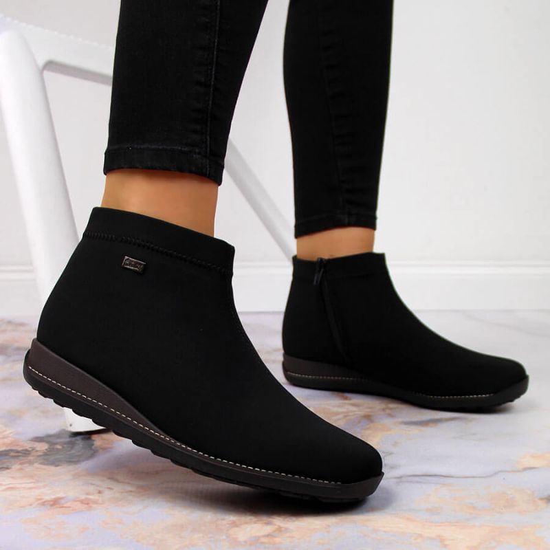 Inny insulated black ankle boots Rieker W 98251-00 női Túracipő