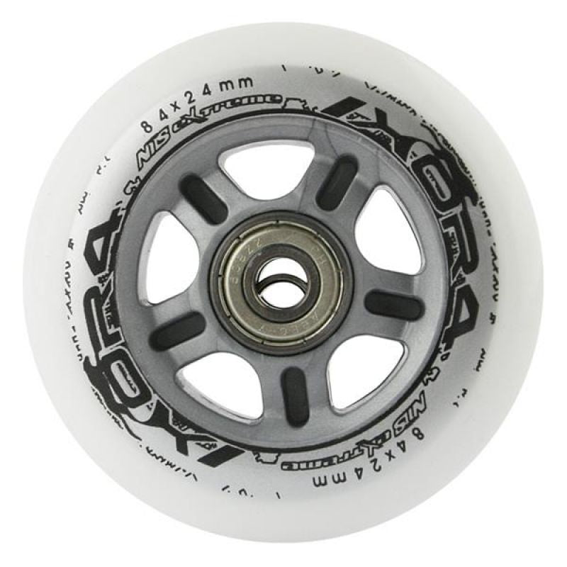 PU 84x24 82A WHITE (4 pcs.) + ABEC-7 CHROME (8 pcs.) NILS EXTREME SET