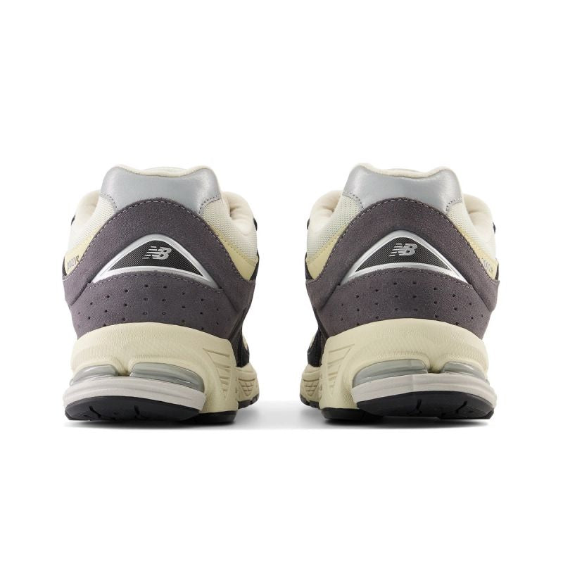 New Balance M M2002RSH sports shoes cipő