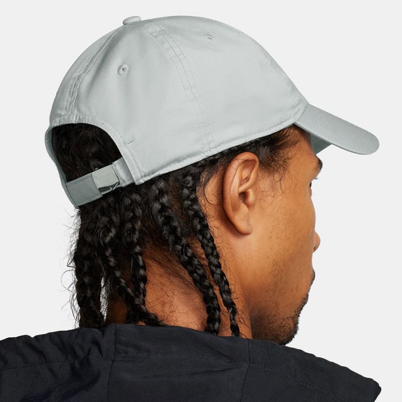 Nike DF Club Cap FB5372-077 Baseball sapka