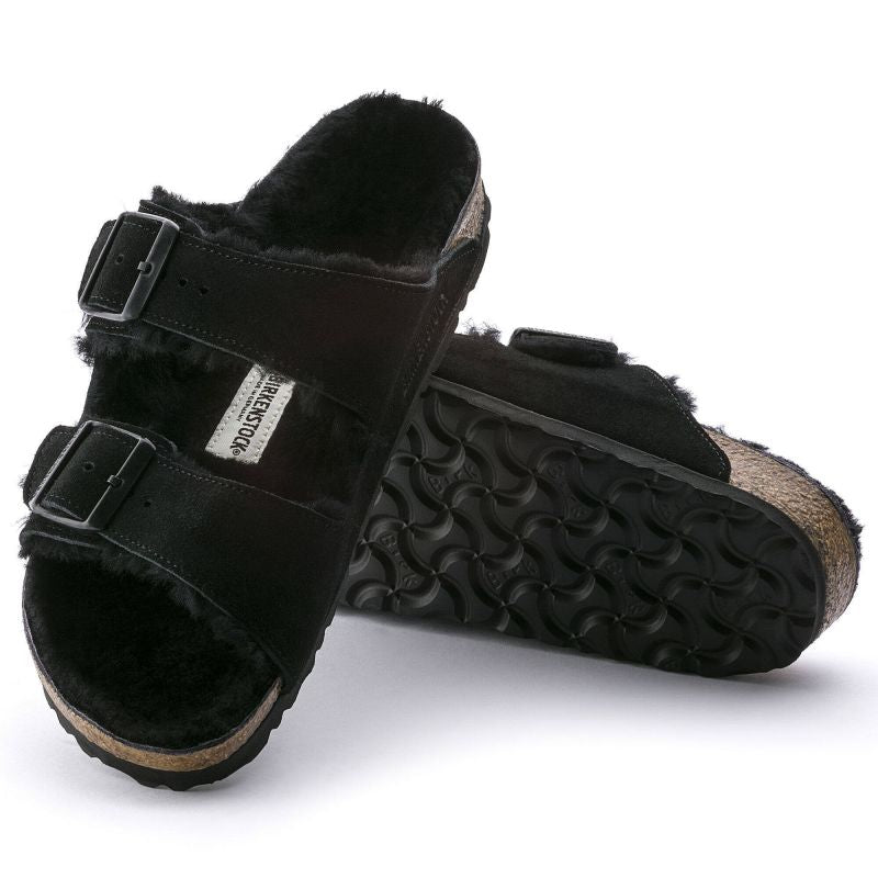 Birkenstock Women's slippers insulated with lambswool Arizona VL Shearling Black suede leather regular wide (0752661) cipő