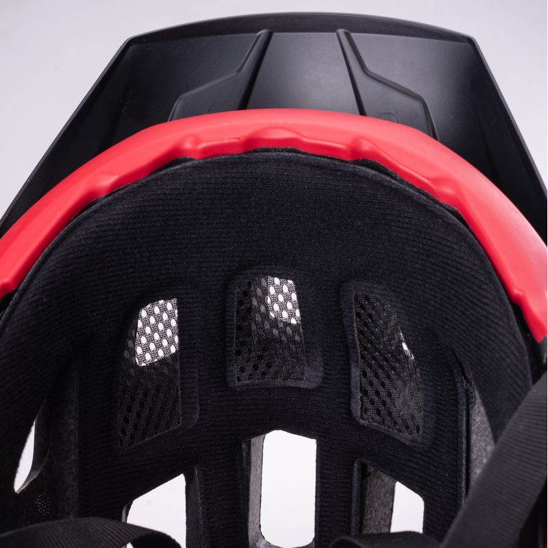 Radvik slag helmet fekete helmets, protectors and knee pads