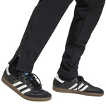 adidas Tiro 26 Travel Woven Kids JM5556 fekete nadrág
