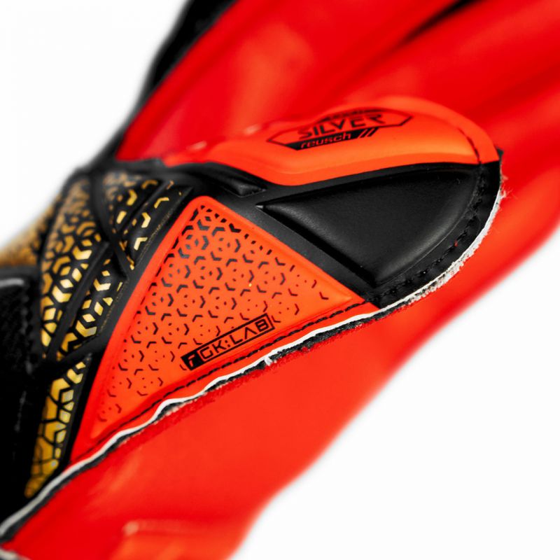 Reusch Attrakt Silver Jr 5572215 7075 Goalkeeper Gloves Kesztyű