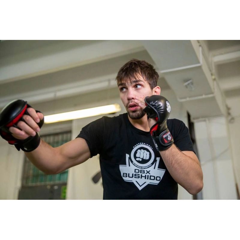 DBX Bushido MMAsparring gloves S/M - Phantom Red - Valor Series l/xl kesztyű