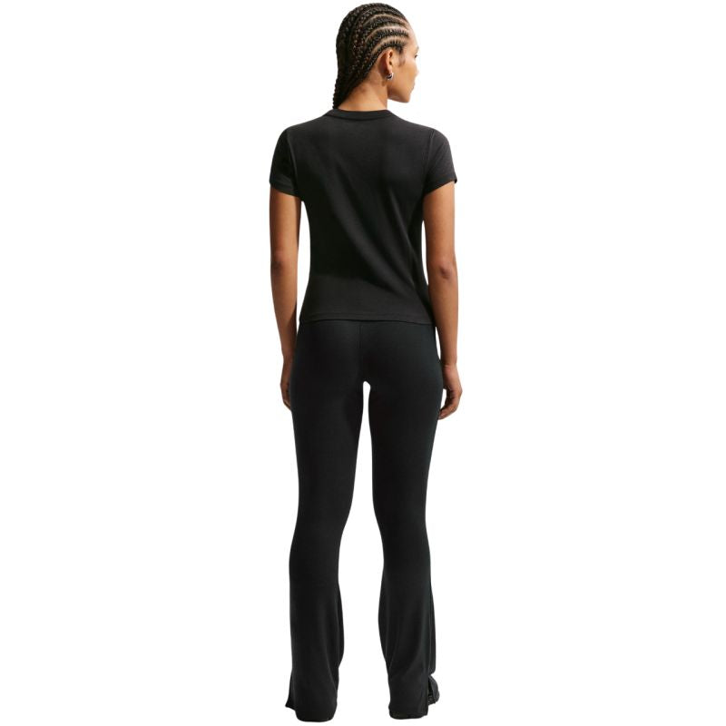 Nike Sportswear Chill Knit Women's T-Shirt FV5508 fekete póló