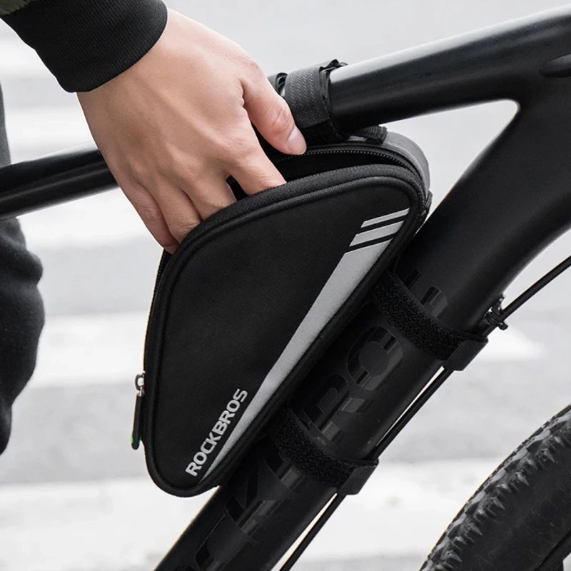 Rockbros B55-BK bicycle for frame 0.7 l - black fekete táska