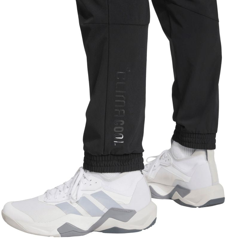 adidas Tech Apparel men's black JM8135 fekete nadrág