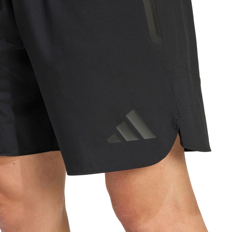 Adidas Men's Tiro Travel Woven fekete short