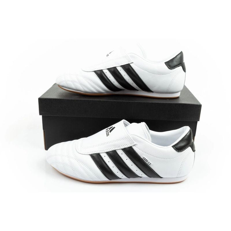 Adidas women's Taekwondo sports shoes white leather slip-on fehér zokni