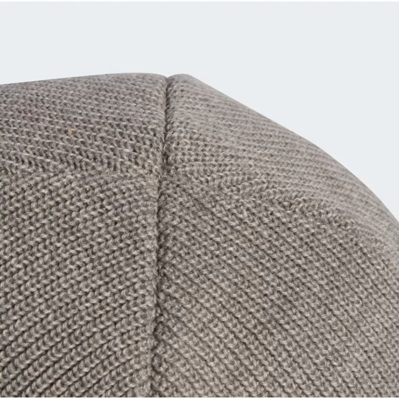 Adidas ESS Beanie II3521 Kötött sapka