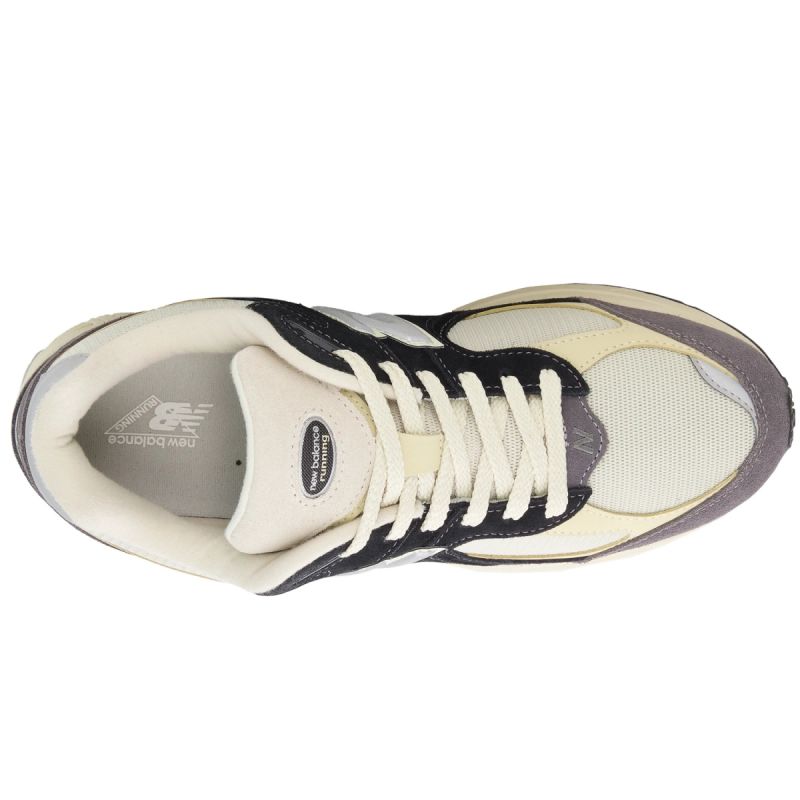 New Balance M M2002RSH sports shoes cipő
