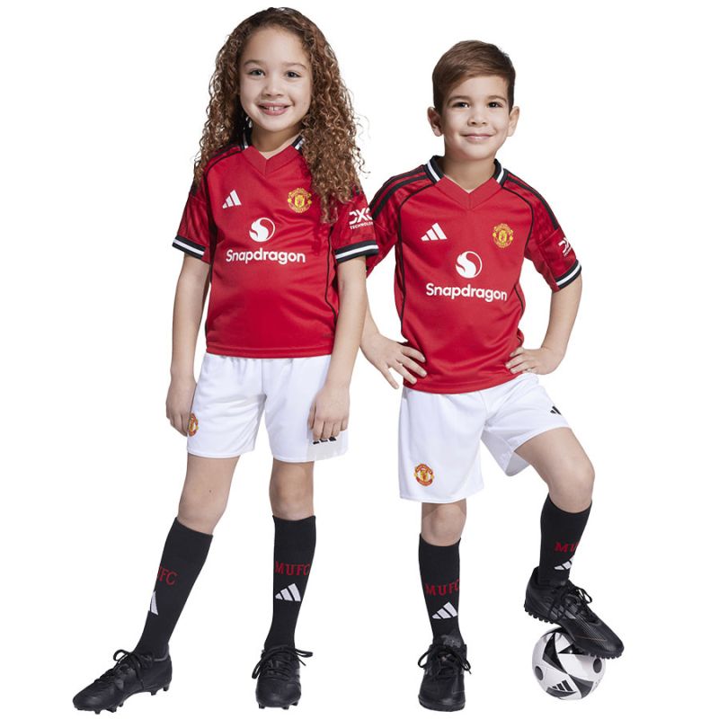 Adidas Manchester United Home JP3019 kit