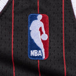 Mitchell & Ness Michael Jordan Chicago Bulls 1995/96 Authentic Jersey - AJY4AC18126-CBUBLCK96MJO fekete mez