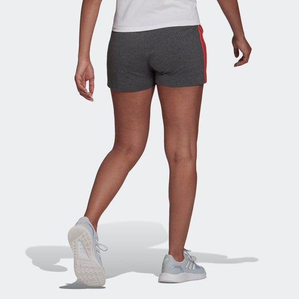 Adidas Essentials Slim Logo Shorts, női - Sportmania.hu