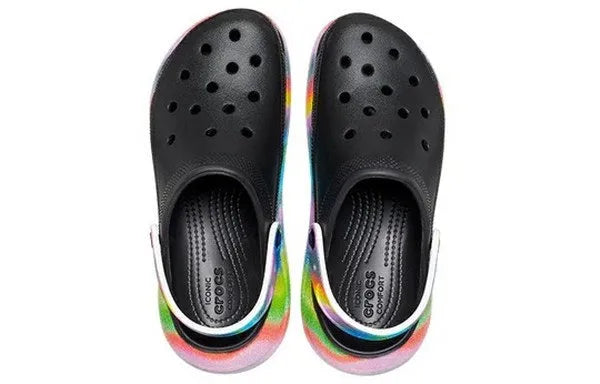 Crocs Classic Crush Spray Dye Clog Papucs - Sportmania.hu