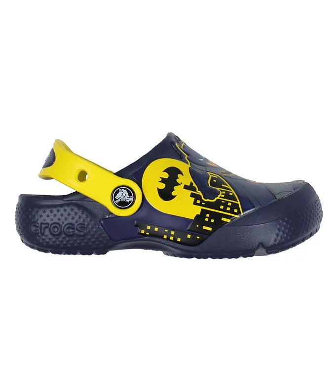 Crocs FL Batman Patch Clog K CIPÕ - PAPUCS - SZANDÁL - Sportmania.hu