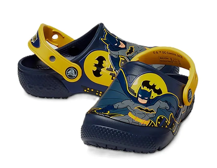 Crocs FL Batman Patch Clog K CIPÕ - PAPUCS - SZANDÁL - Sportmania.hu