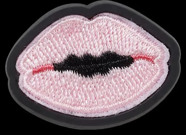 Crocs Smooch Lips Patch Egyéb - Sportmania.hu