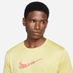 Nike M NK DF WR MILER PR SS Mens Short-Sleeve Running Top férfi póló