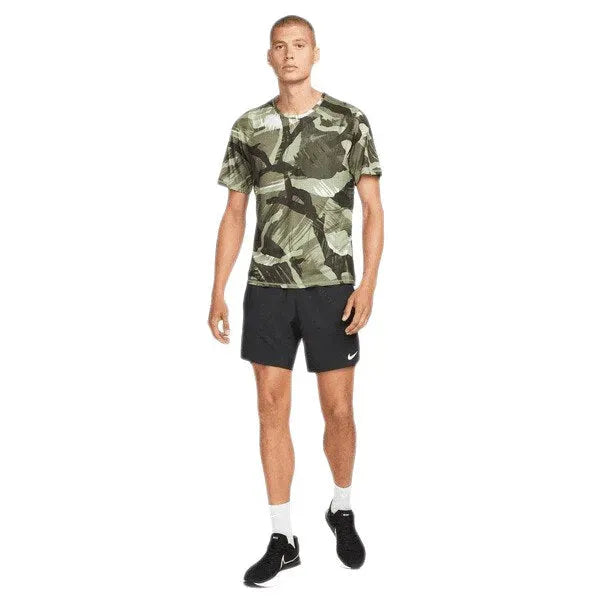 Nike Dri-FIT Miler Short-Sleeve Camo Running Póló - Sportmania.hu