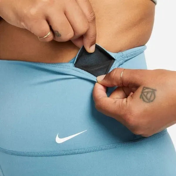 Nike_ Nike Dri-FIT One-Women\'s High-Waisted 7\" Biker Short - Sportmania.hu
