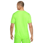 Nike_ Nike Dri-FIT Run Division Men\'s Sho Póló - Sportmania.hu