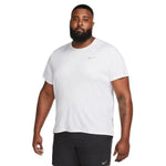 Nike_ Nike DRI-FIT UV MILER MEN\"S SH Póló - Sportmania.hu