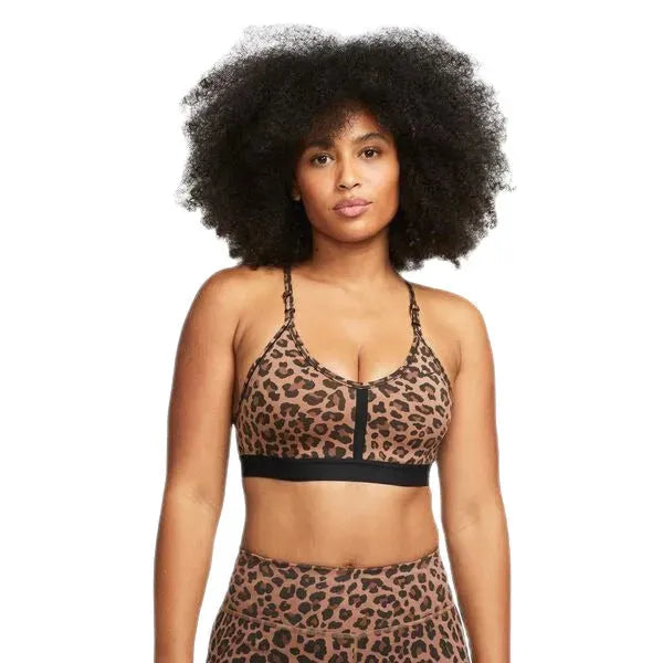 Nike_ Nike Indy-Womens Light-Support 1-Piece Pad V-Neck Leopard Print Sports női Sportmelltartó