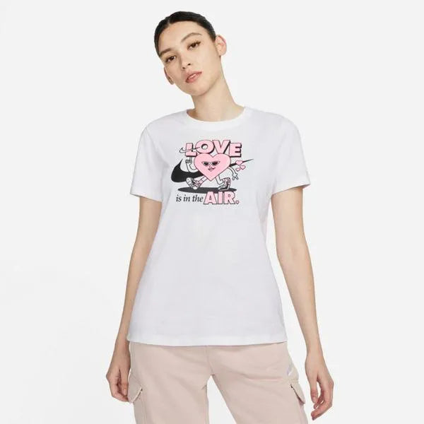 Nike_ Nike Sportswear női Póló - Sportmania.hu