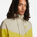 Nike_ Nike Sportswear Windrunner Men\'s Ho Pulóver - Sportmania.hu