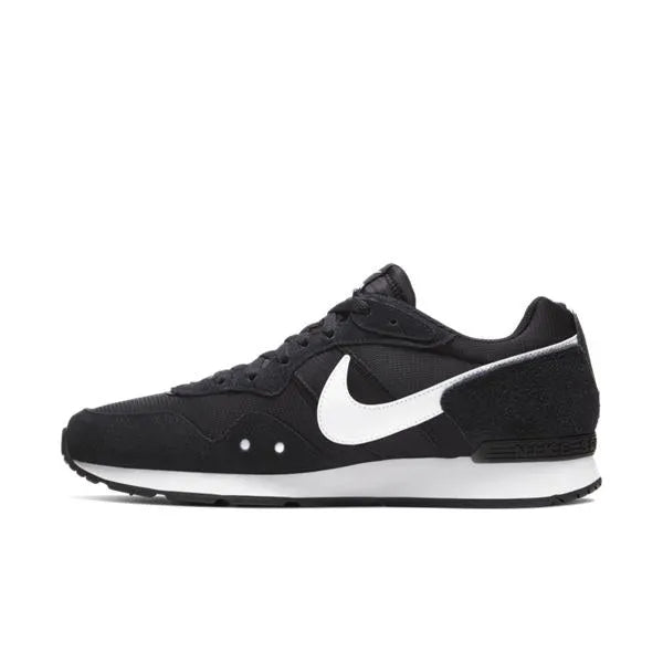 Nike Venture Runner Men"s Shoe Cipő - Sportmania.hu