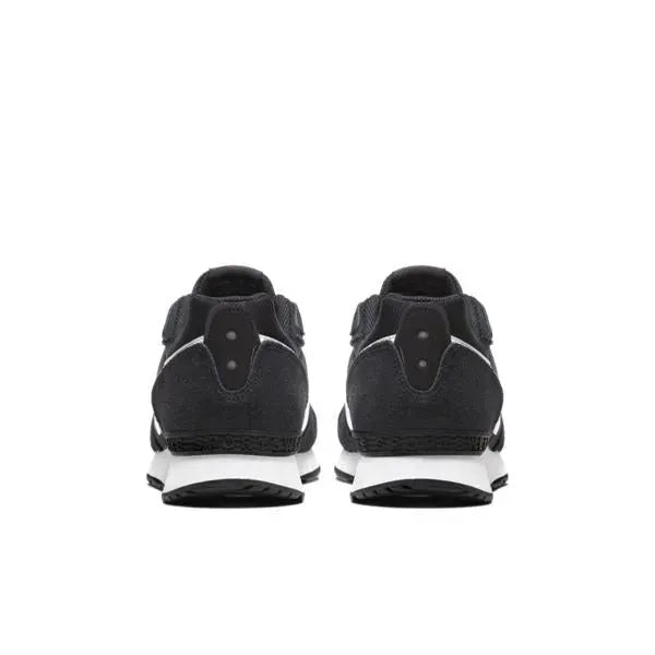 Nike Venture Runner Men\"s Shoe Cipő - Sportmania.hu
